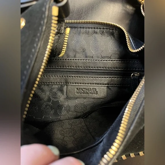 Michael Kors Black Shoulder Bag with Gold Accents - Picture 4 of 6